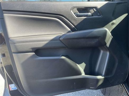 Used 2024 GMC Canyon Elevation w/ Elevation Premium Package image 14