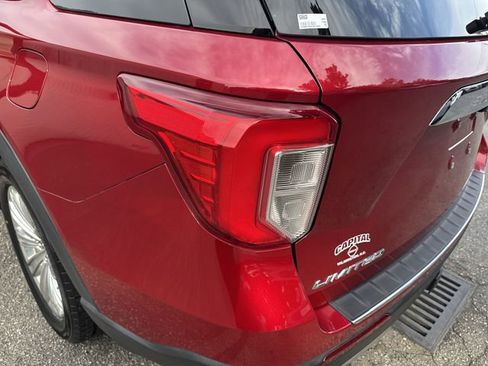 Used 2020 Ford Explorer Limited w/ Class III Trailer Tow Package RWD image 37