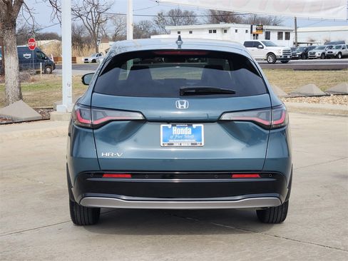 Certified 2024 Honda HR-V EX-L image 6