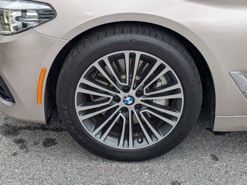 Used 2018 BMW 540i RWD image 14