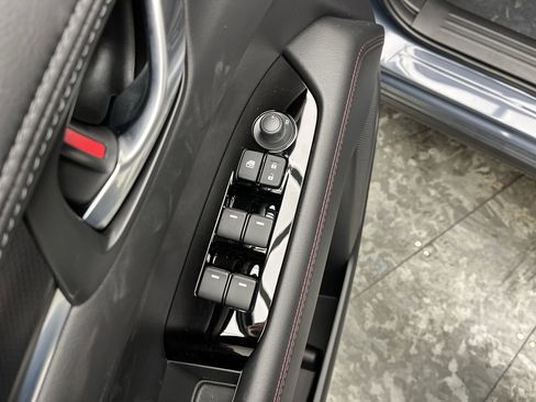 Certified 2025 MAZDA CX-5 Carbon Edition image 7