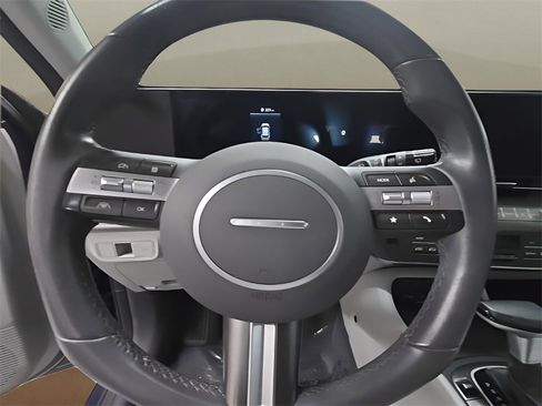 Certified 2025 Hyundai Kona SEL image 23