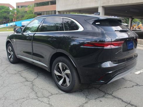 New 2026 Jaguar F-PACE R-Dynamic S image 11