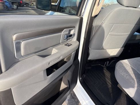 Used 2019 RAM 1500 Big Horn image 9