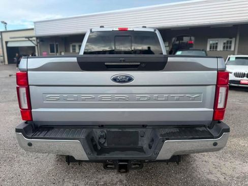 Used 2021 Ford F250 Lariat w/ Lariat Ultimate Package AWD/4WD image 4