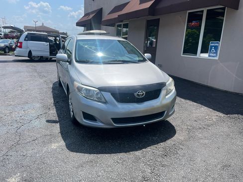 Used 2010 Toyota Corolla FWD image 2