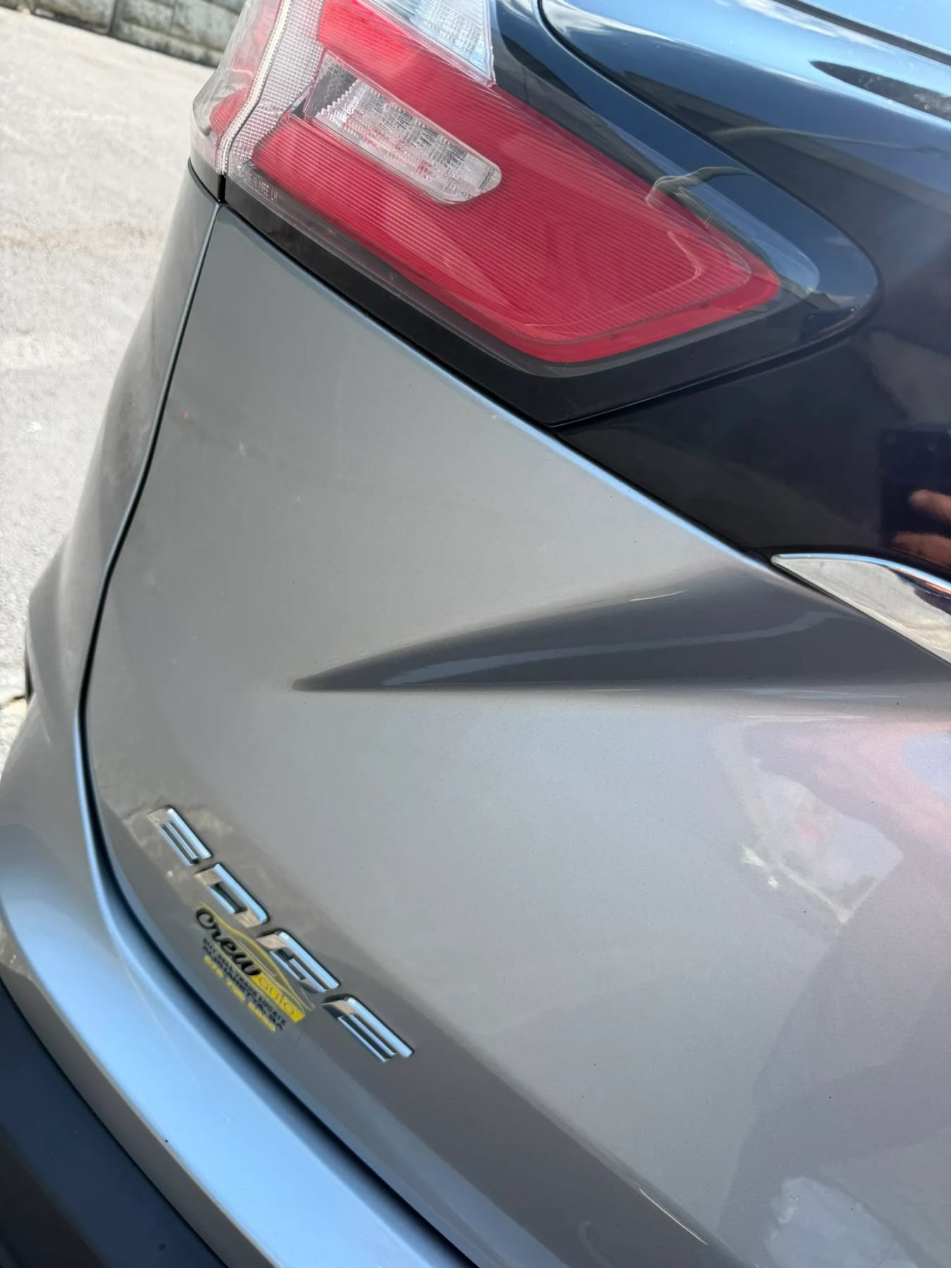 Used 2020 Ford Edge SE AWD/4WD image 10