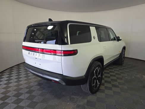 Used 2024 Rivian R1S Adventure AWD/4WD image 5