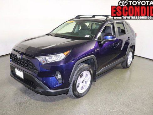 Certified 2019 Toyota RAV4 XLE w/ All Weather Liner Package AWD/4WD image 8