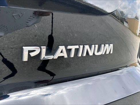 Used 2024 Nissan Pathfinder Platinum w/ Cargo Package image 23