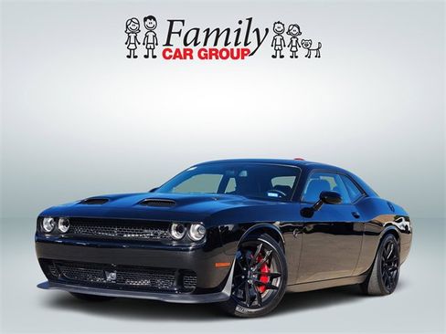 Used 2023 Dodge Challenger SRT Hellcat image 1