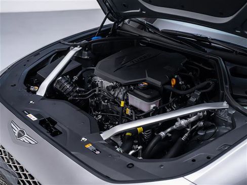 New 2026 Genesis G70 2.5T Prestige image 11