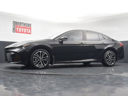 Used 2026 Toyota Camry XLE FWD image 26