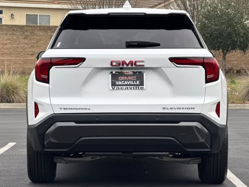 New 2026 GMC Terrain Elevation w/ LPO, Floor Liner Package image 6