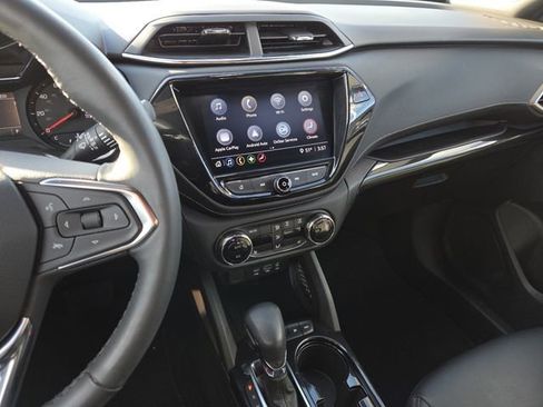 Used 2023 Chevrolet TrailBlazer ACTIV w/ Convenience Package image 35