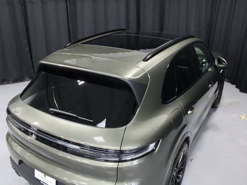 New 2026 Porsche Cayenne E-Hybrid image 11