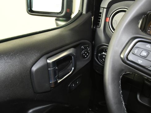 Used 2026 Jeep Gladiator Rubicon AWD/4WD image 34