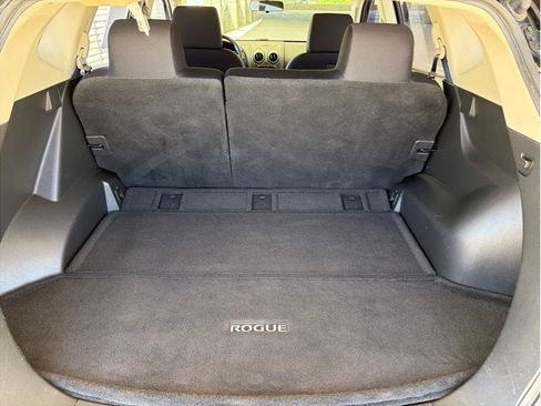 Used 2014 Nissan Rogue S AWD/4WD image 12