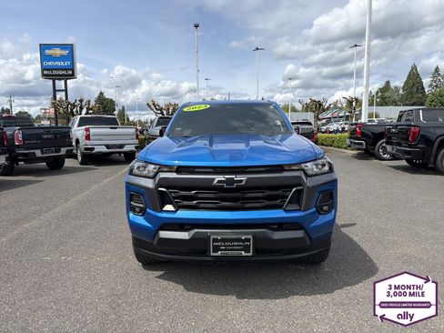 Used 2023 Chevrolet Colorado LT w/ LT Convenience Package RWD image 8
