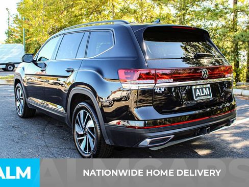 Used 2025 Volkswagen Atlas SE image 5