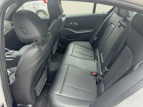 Used 2023 BMW 330i xDrive Sedan w/ Premium Package AWD/4WD image 6