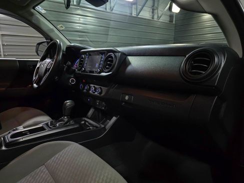 Used 2021 Toyota Tacoma SR image 13