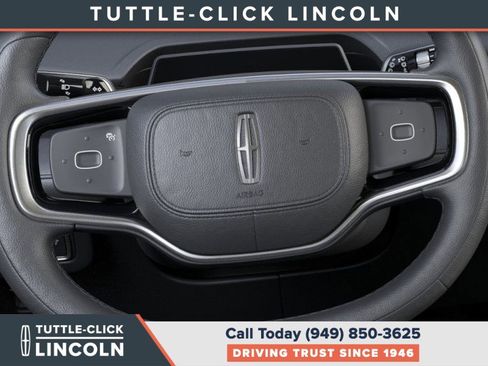 New 2026 Lincoln Nautilus Reserve image 12