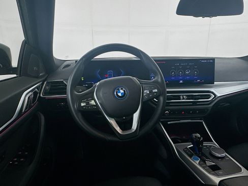 Used 2023 BMW i4 eDrive35 w/ Premium Package RWD image 18