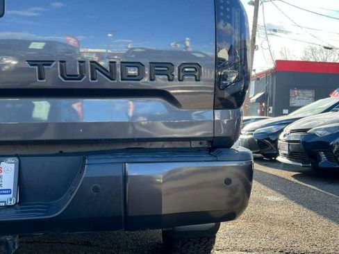 Used 2018 Toyota Tundra SR5 w/ TRD Sport Package image 11