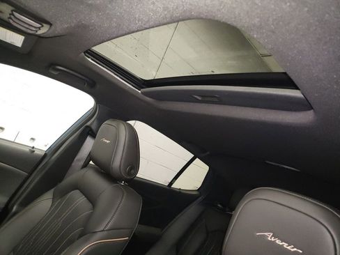 New 2026 Buick Envista Avenir FWD image 20