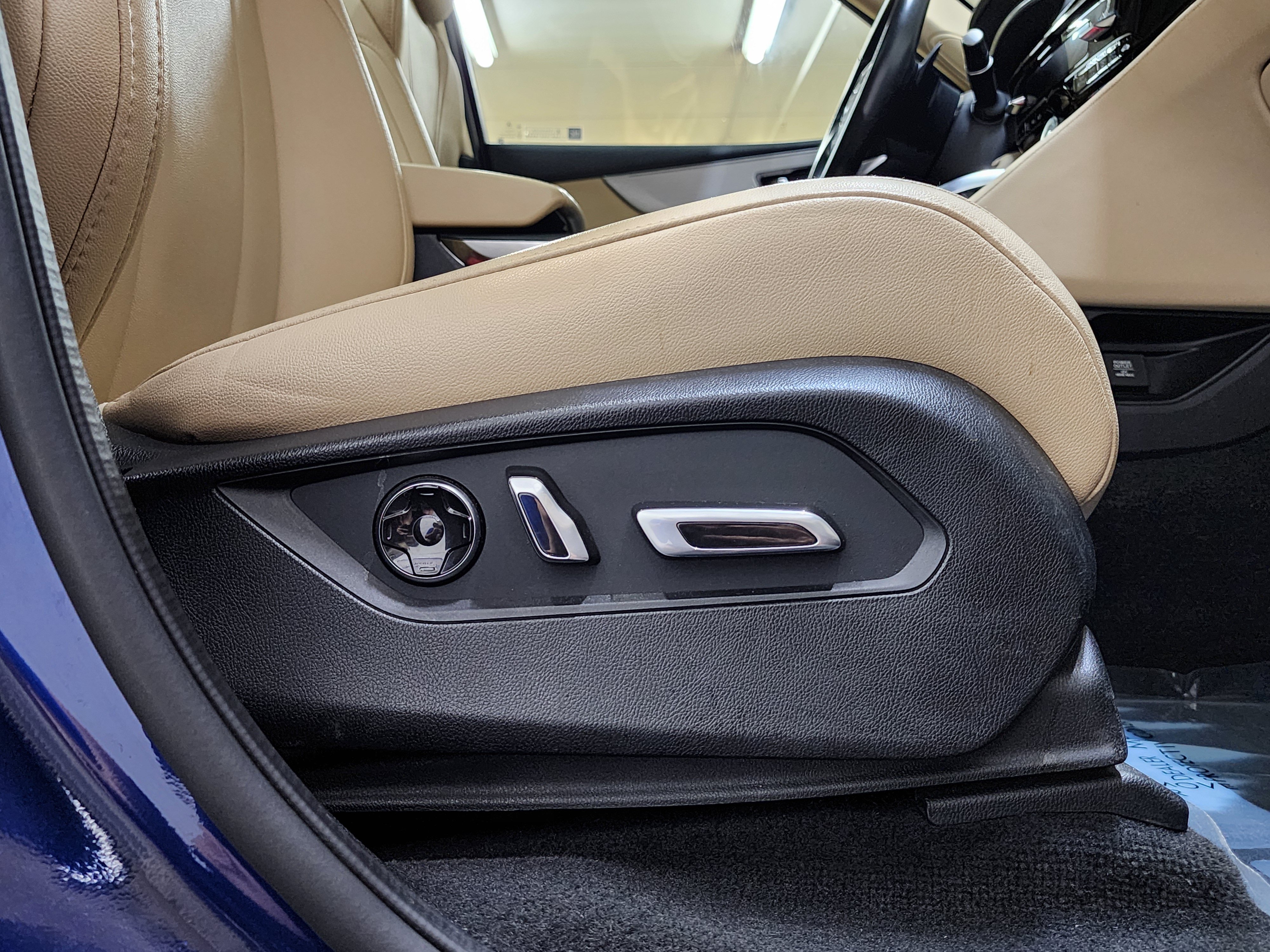 Used 2022 Acura MDX SH-AWD image 27
