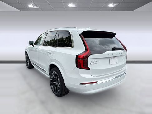 New 2026 Volvo XC90 B6 Plus w/ Protection Package AWD/4WD image 3