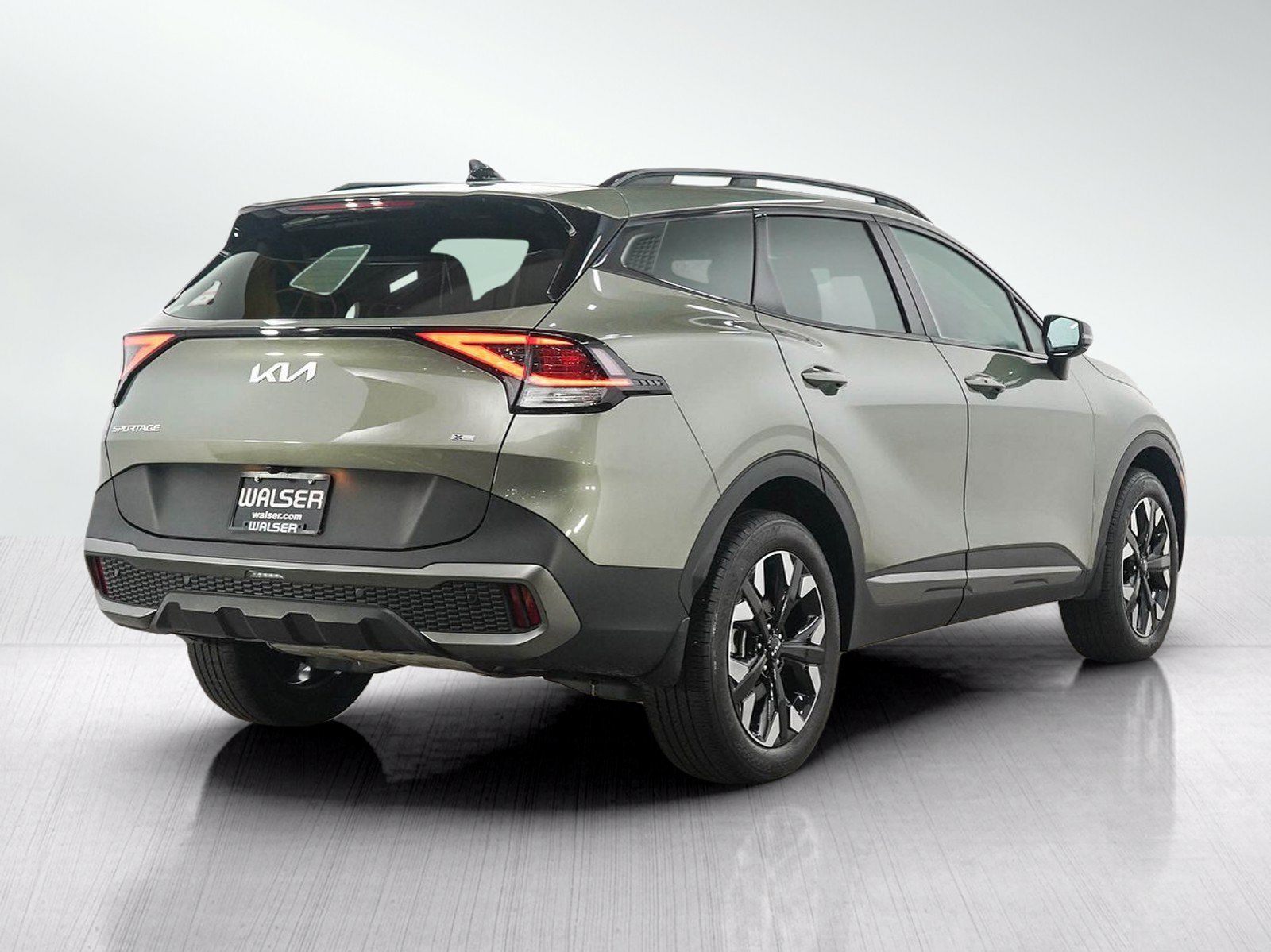 Used 2023 Kia Sportage X-Line w/ X-Line Premium Package AWD/4WD image 6