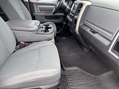 Used 2014 RAM 1500 Classic SLT AWD/4WD image 29