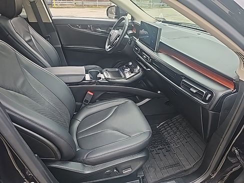 Used 2022 Lincoln Nautilus Reserve w/ Monochromatic Package image 21