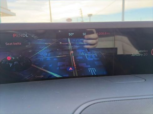 Used 2025 Lincoln Nautilus Premier w/ Equipment Group 102A image 36