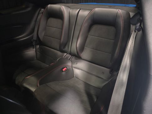 Used 2022 Ford Mustang GT Premium w/ Equipment Group 401A RWD image 28