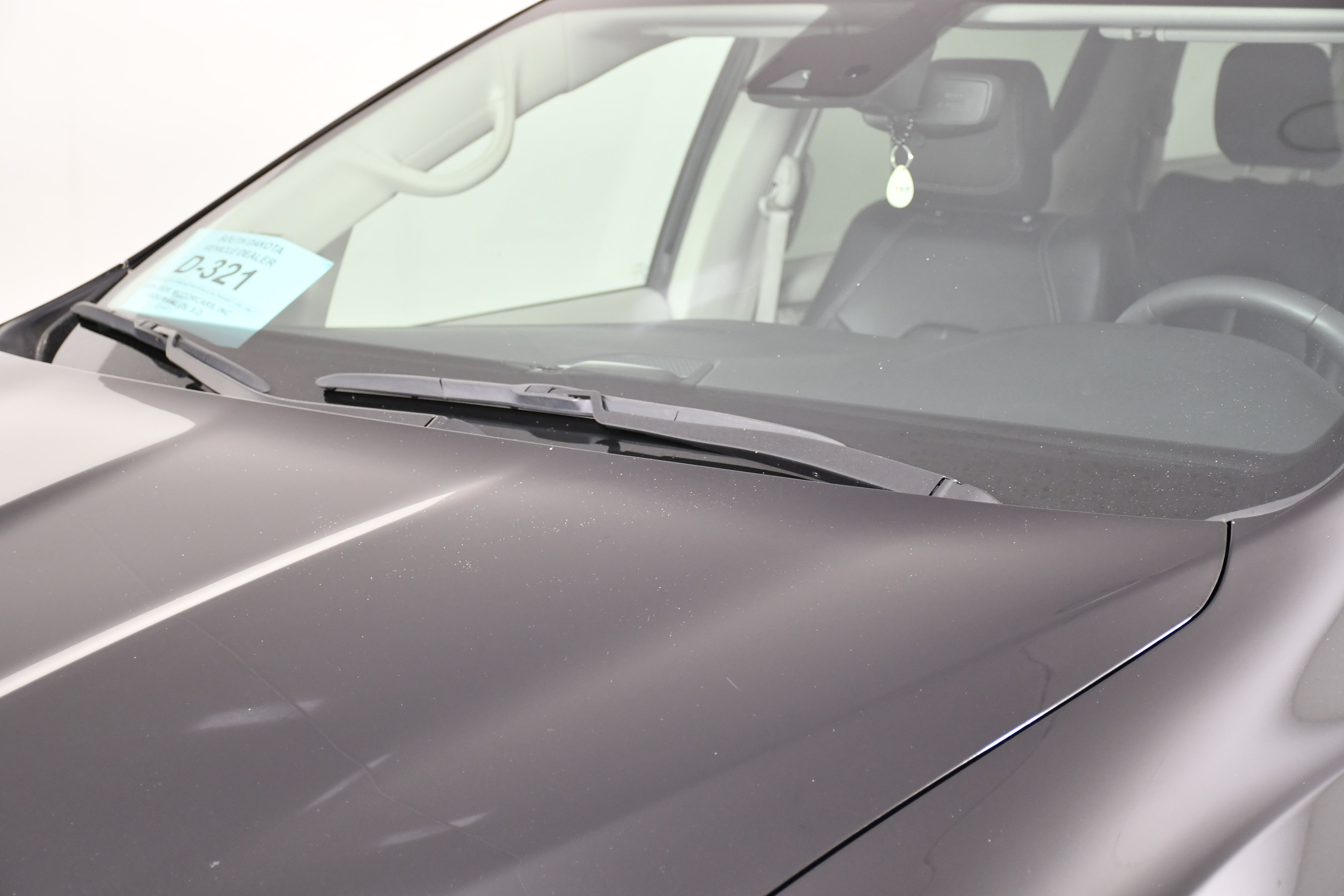 Used 2024 Chrysler Pacifica Limited FWD image 12
