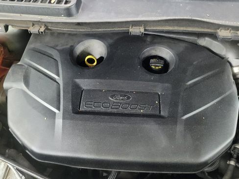 Used 2019 Ford Escape Titanium w/ U9j03 - Titanium Tow Package image 30