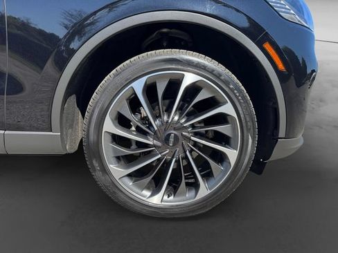 Used 2025 Lincoln Aviator Reserve w/ Equipment Group 201A AWD/4WD image 7