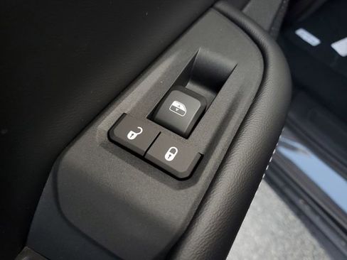 New 2025 Jeep Grand Cherokee Limited image 16