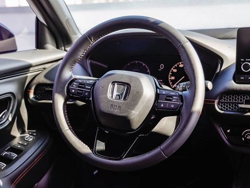 Used 2024 Honda HR-V Sport image 18