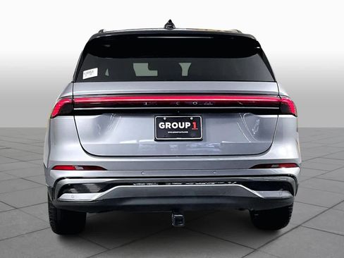 Used 2024 Lincoln Nautilus Reserve w/ Equipment Group 203A image 4