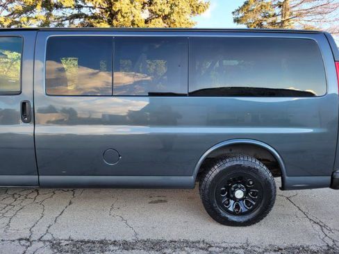 Used 2014 Chevrolet Express 1500 LS image 10