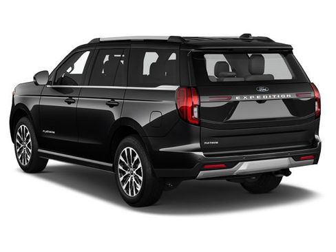 Used 2025 Ford Expedition Platinum w/ Driver's Package AWD/4WD image 2