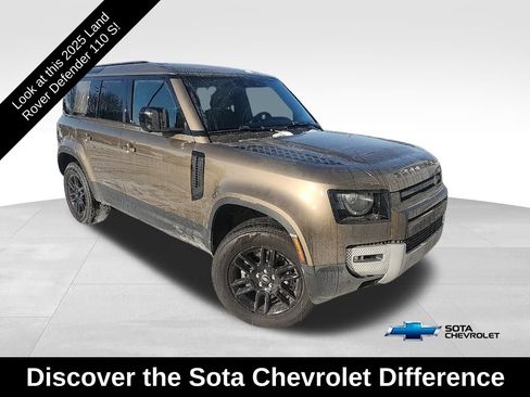 Used 2025 Land Rover Defender 110 S image 1