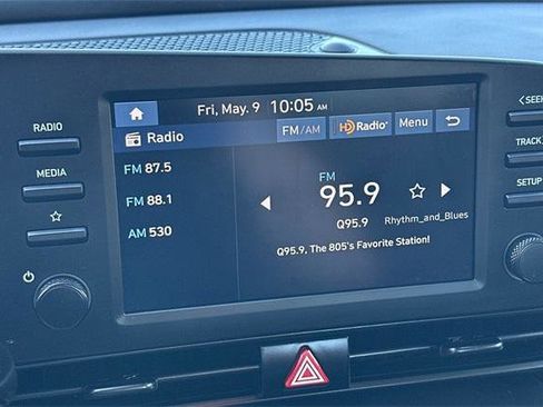 Certified 2025 Hyundai Elantra Sport image 18