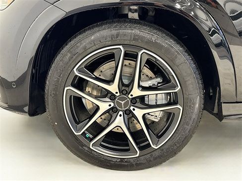 New 2025 Mercedes-Benz GLE 53 AMG 4MATIC Coupe image 7