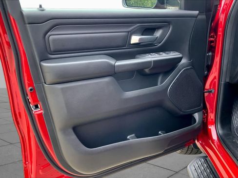 New 2026 RAM 1500 Express AWD/4WD image 10