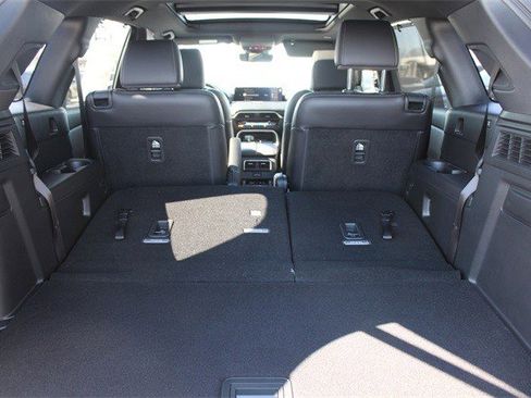 Certified 2025 MAZDA CX-90 3.3 Turbo S w/ Premium Package image 60